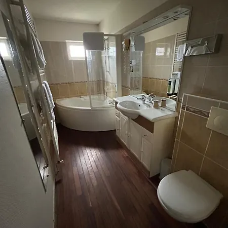 Logis Restaurant Horizon 117 Hotel 2*