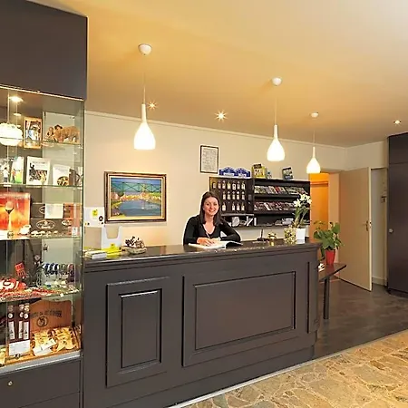 Logis Restaurant Horizon 117 Hotel Sentaraille